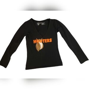 Hooters Long Sleeve